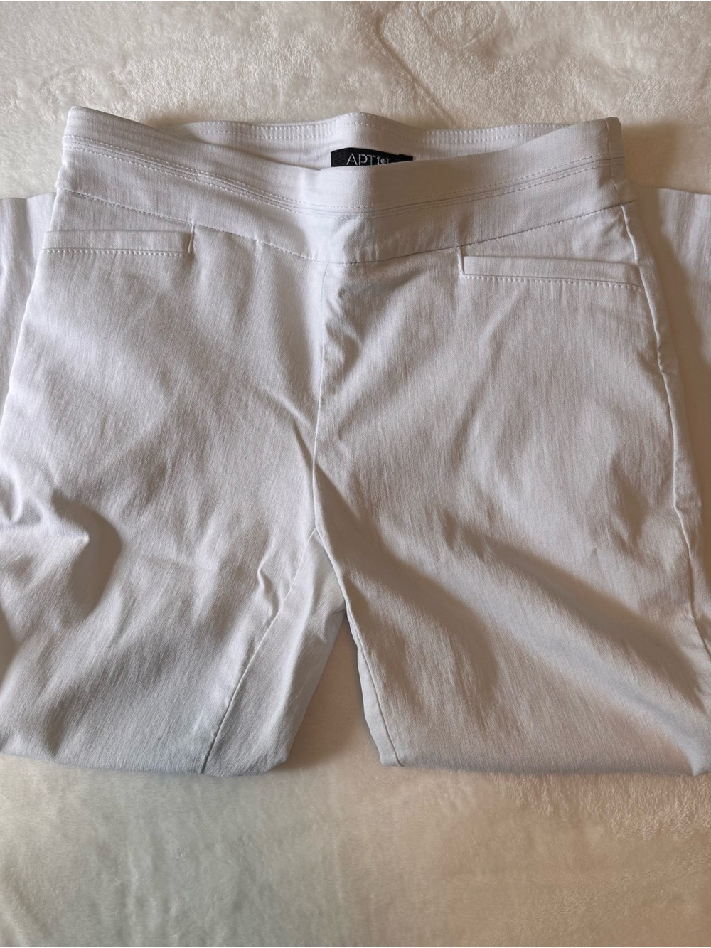 Apt. 9 White Ponte Pants